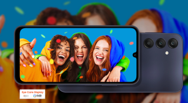 De Samsung Galaxy A25 voor- en achterkant, met op het beeldscherm 3 vrouwen die een kleurrijke selfie maken.
