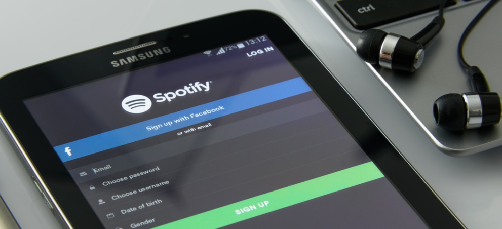 Misdaadverhalen en true crime: ken jij deze spannende podcasts al?