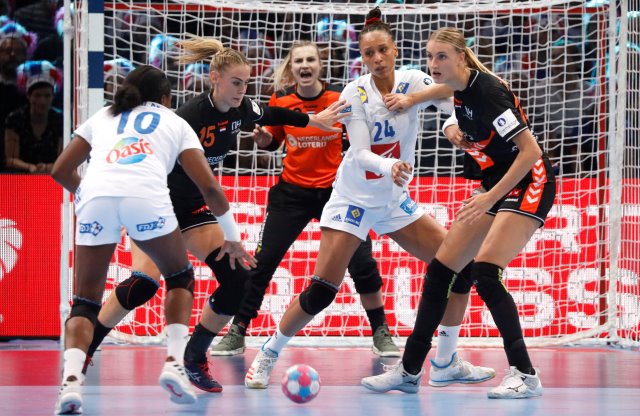 Handbal vrouwen Handbal vrouwen