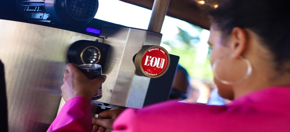 L'OUI maakt cocktailmachine connected met KPN Things